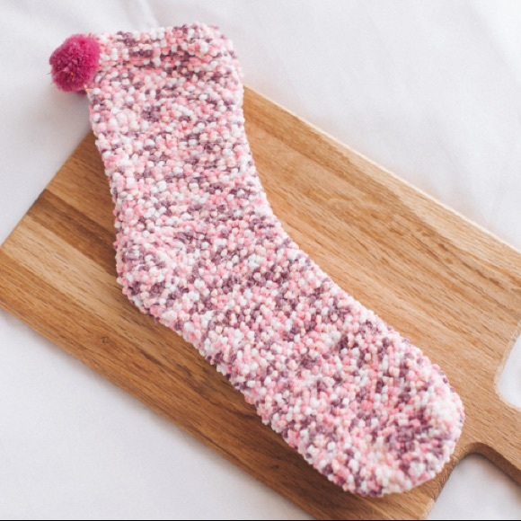 3 for $20 NWT Cozy Pink Cupcake Socks - Picture 8 of 8